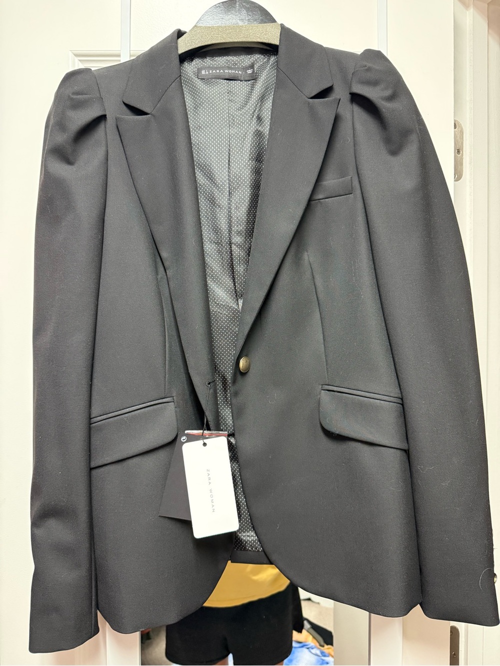 Zara Black Single-Button Puff Shoulder Blazer